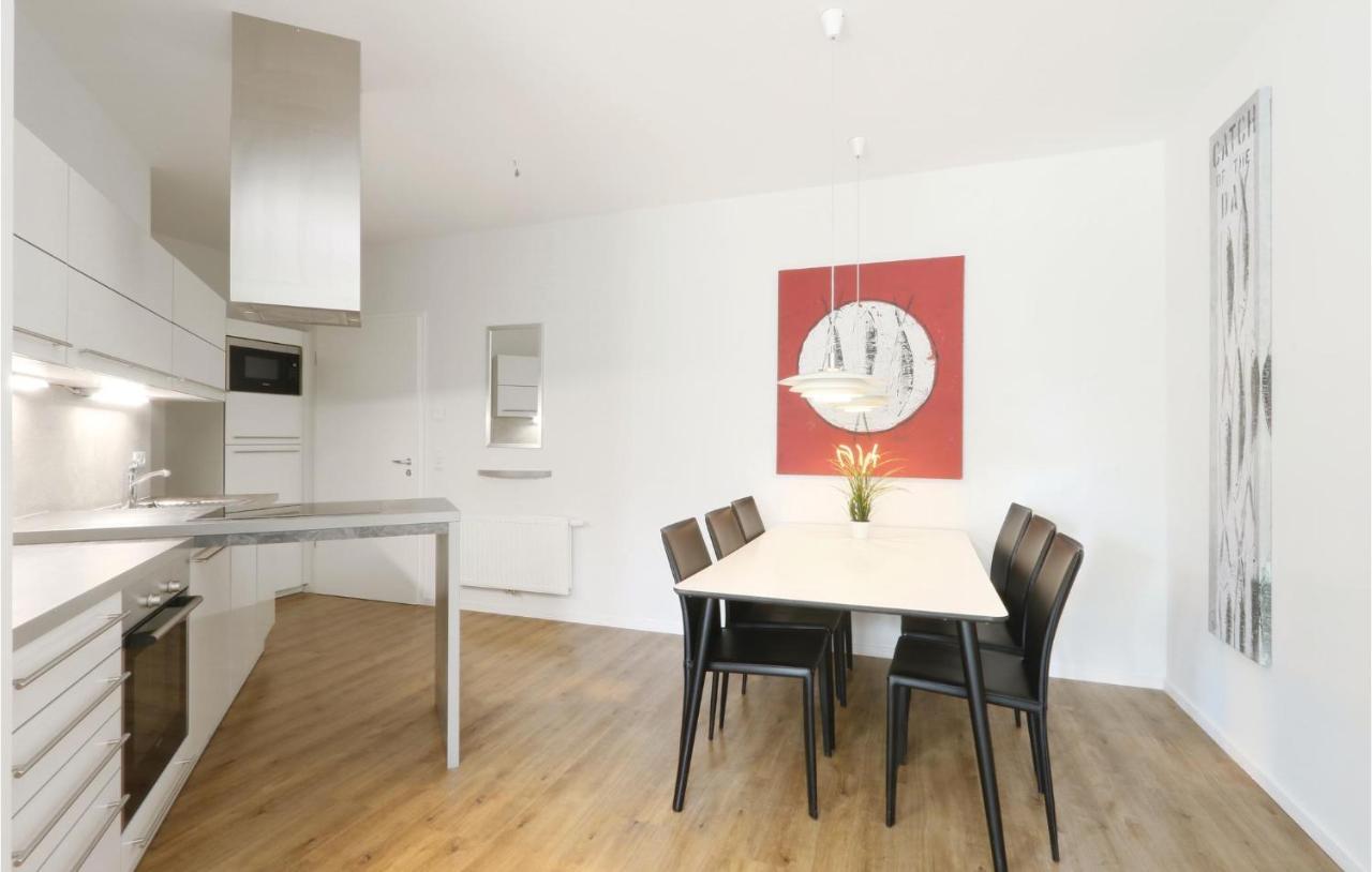 2 Bedroom Cozy Apartment In Luebeck Travemuende المظهر الخارجي الصورة