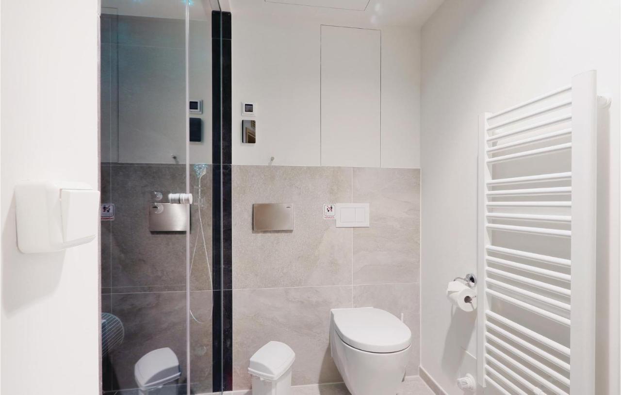 2 Bedroom Cozy Apartment In Luebeck Travemuende المظهر الخارجي الصورة
