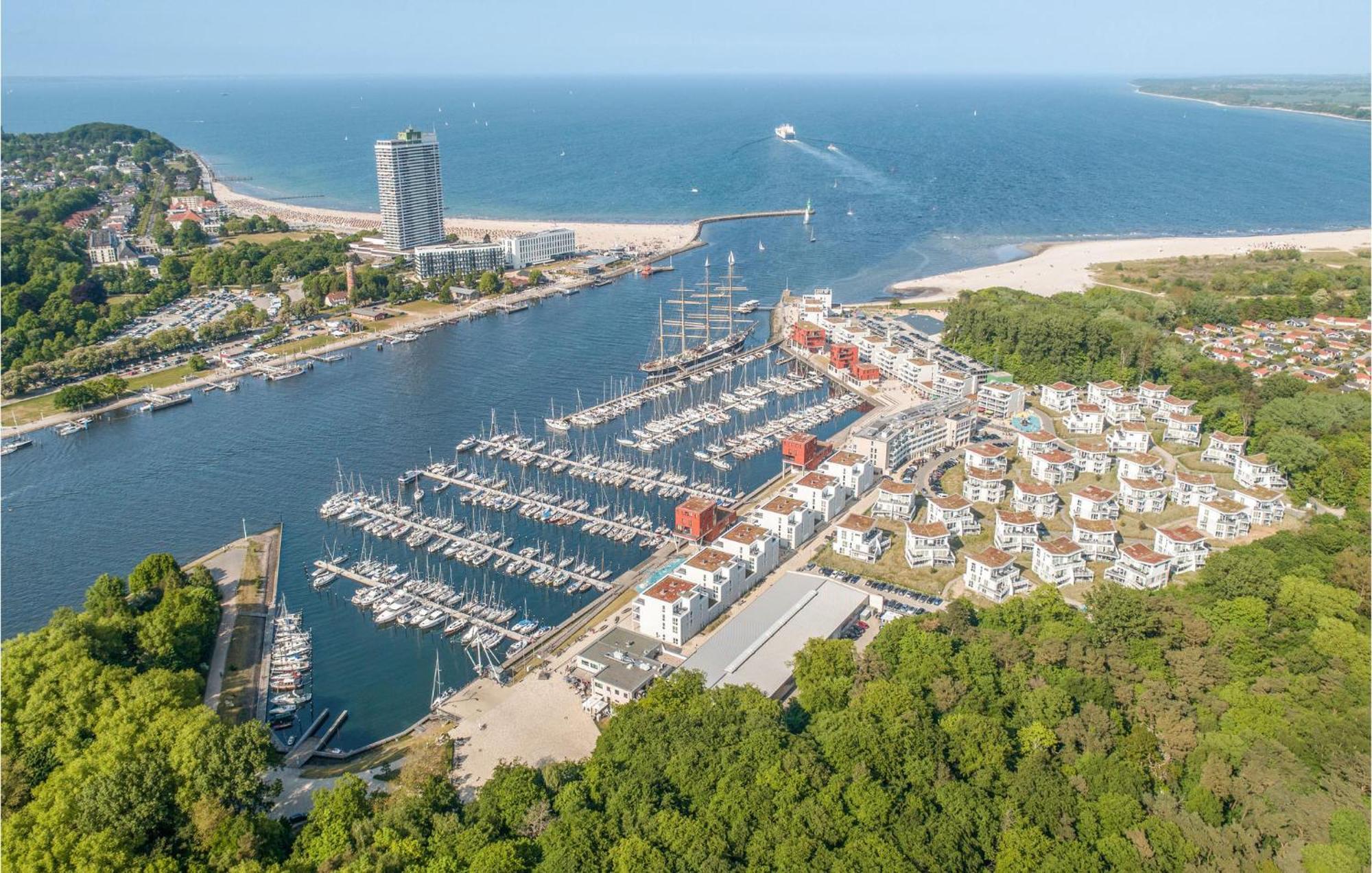 2 Bedroom Cozy Apartment In Luebeck Travemuende المظهر الخارجي الصورة